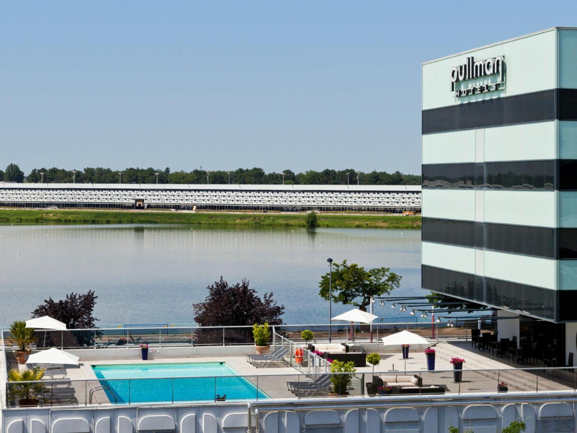 Pullman Bordeaux Lac Экстерьер фото