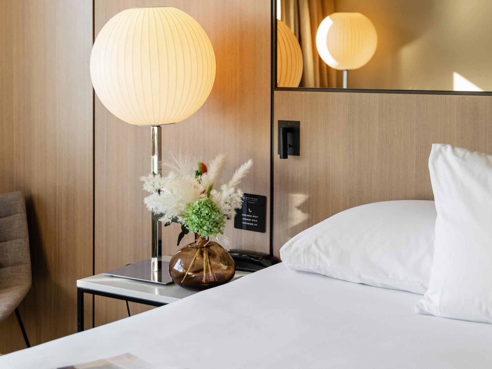 Pullman Bordeaux Lac Экстерьер фото
