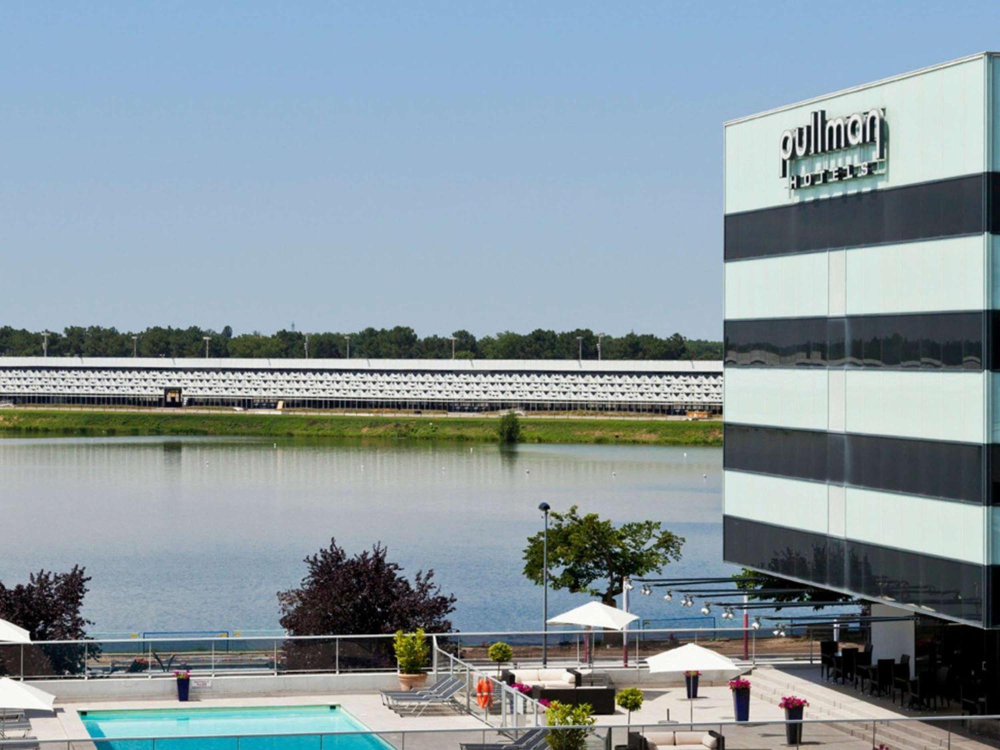 Pullman Bordeaux Lac Экстерьер фото