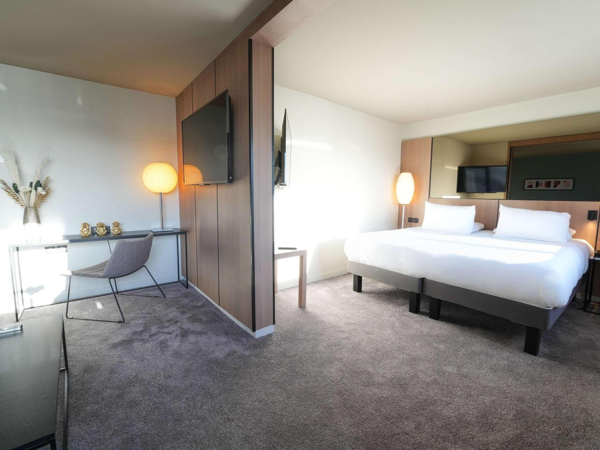 Pullman Bordeaux Lac Экстерьер фото