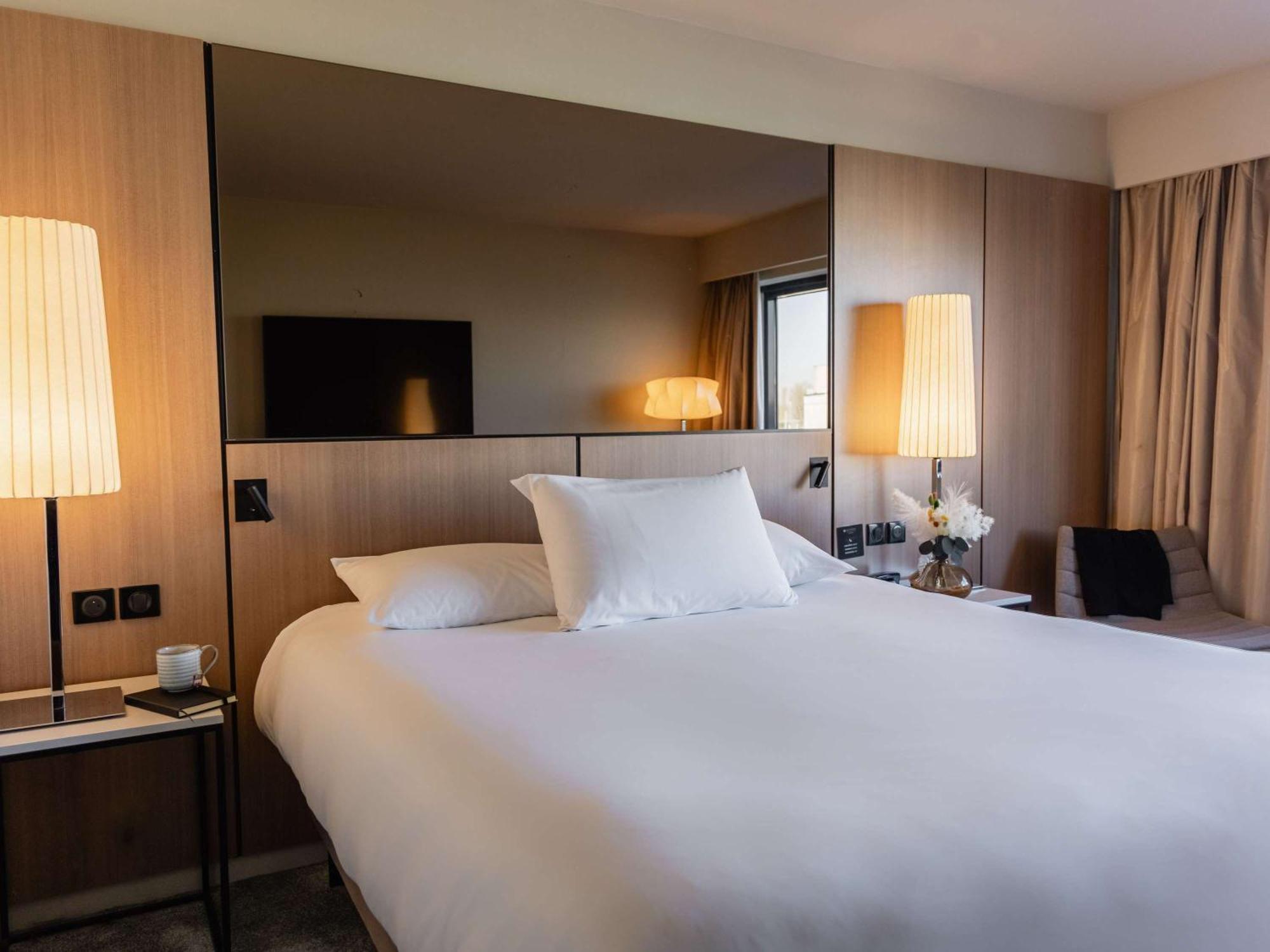 Pullman Bordeaux Lac Экстерьер фото